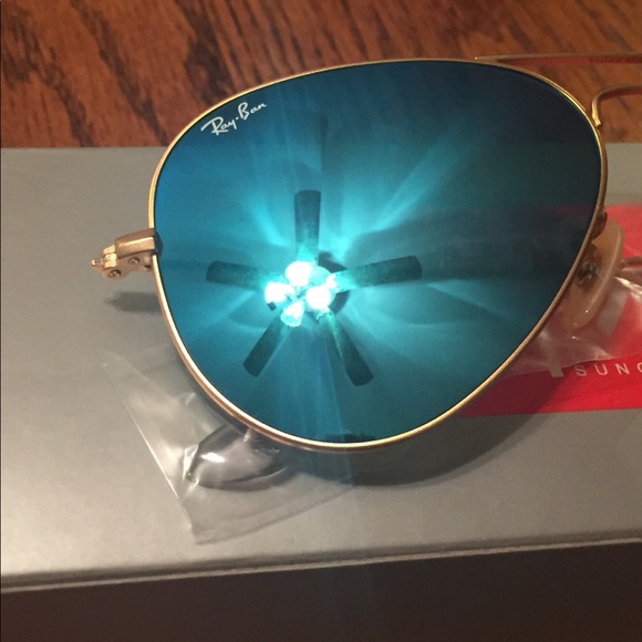 Ray Ban Aviators Sunglasses Blue 58MM RB3025 - Picture 2 of 6